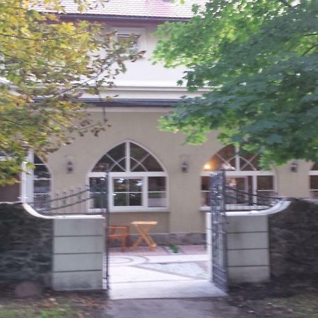 Apartament Dzierzoniow Daire Dış mekan fotoğraf