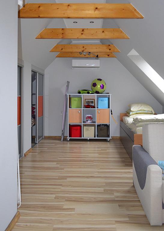 Apartament Dzierzoniow Daire Oda fotoğraf
